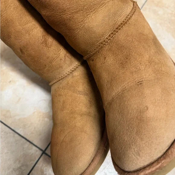 UGG Classic Brown Sheepskin Boots - Picture 8 of 14